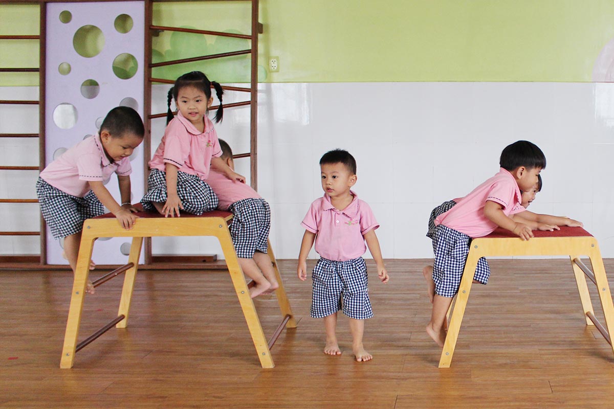 CÔNG TY TNHH ĐẦU TƯ VÀ PHÁT TRIỂN GIÁO DỤC QN STEAM