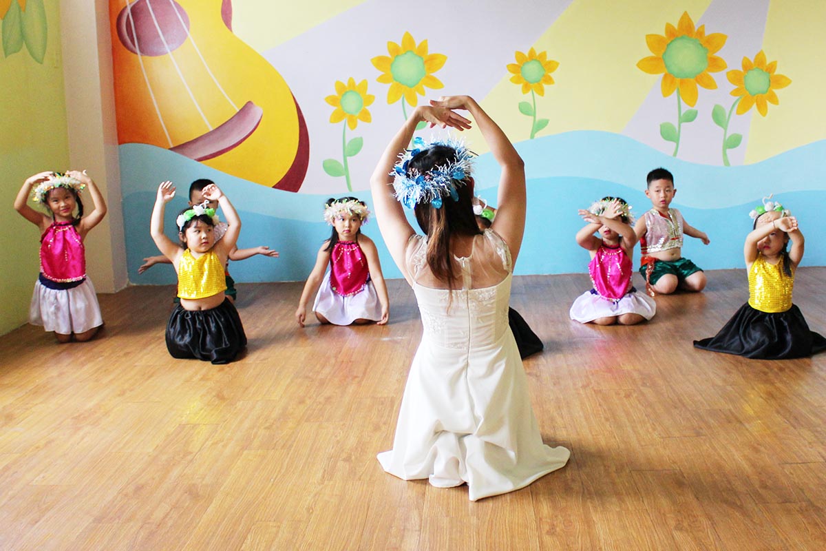 CÔNG TY TNHH ĐẦU TƯ VÀ PHÁT TRIỂN GIÁO DỤC QN STEAM