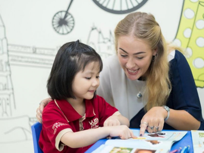 CÔNG TY TNHH ĐẦU TƯ VÀ PHÁT TRIỂN GIÁO DỤC QN STEAM